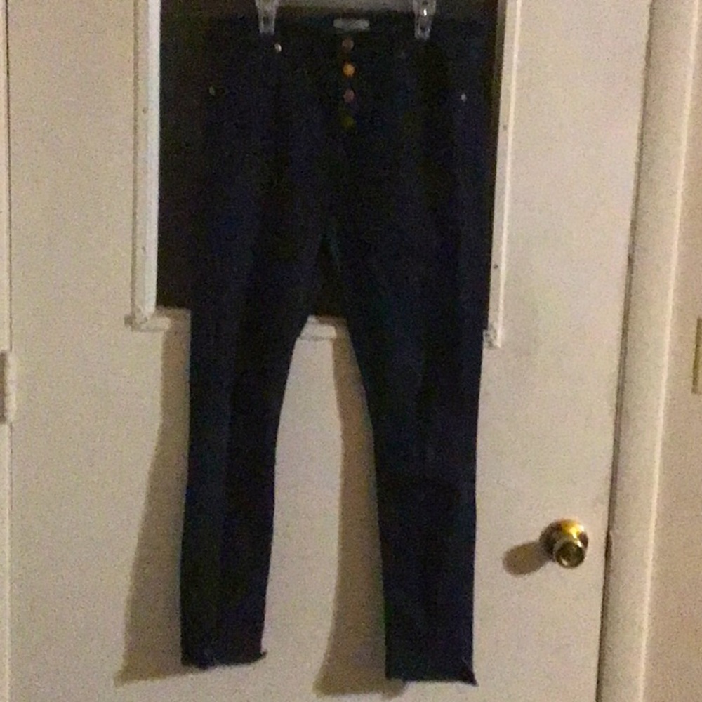 4 buttoned nice LOFT OUTLET jeans